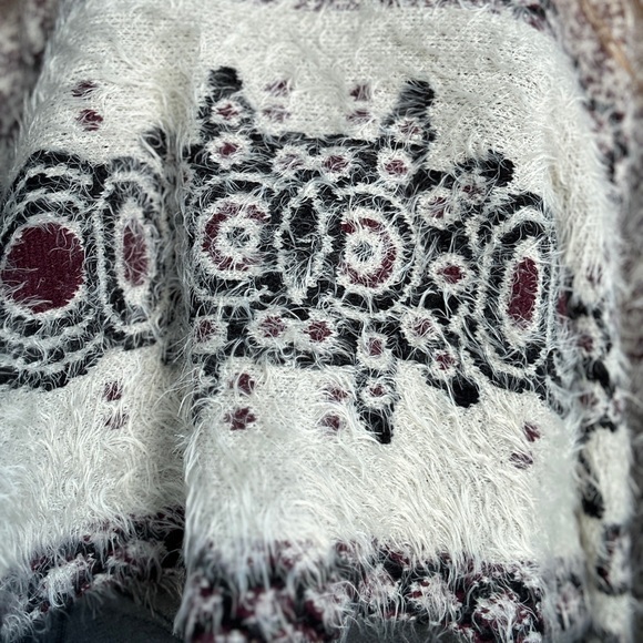 Brand New Super Snug Tribal Vintage Sweater